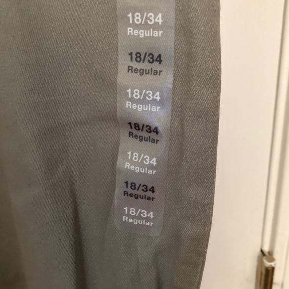 *NWT!!* Gap Favorite Jegging Jean Olive Green Size 18/34 Plus Size - Picture 2 of 5